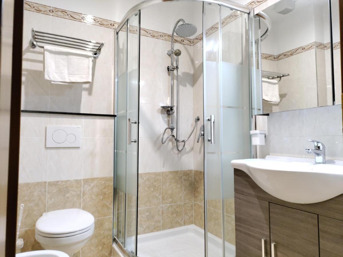 Hotel Brooklyn Rimini Ngoại thất bức ảnh
